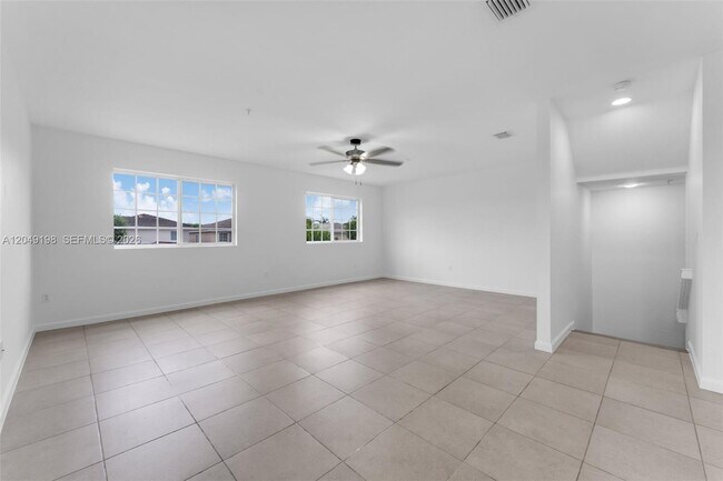 Building Photo - 27021 SW 140th Path