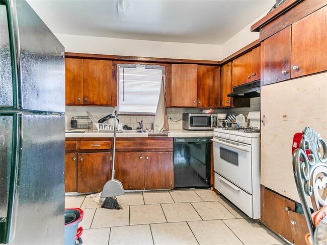 Foto del edificio - 213 NW 82nd St