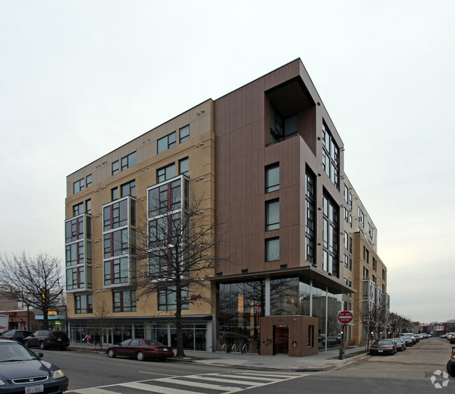 The Avenue Apartments - Washington, Dc 