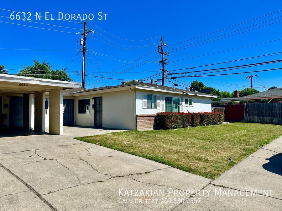 Primary Photo - Updated Single-Story 2-Bedroom 1-Bath Triplex