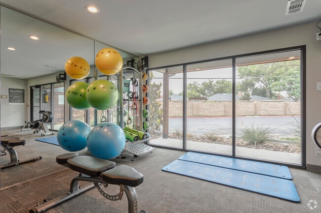 Fitness Center - Foundation at Cityline