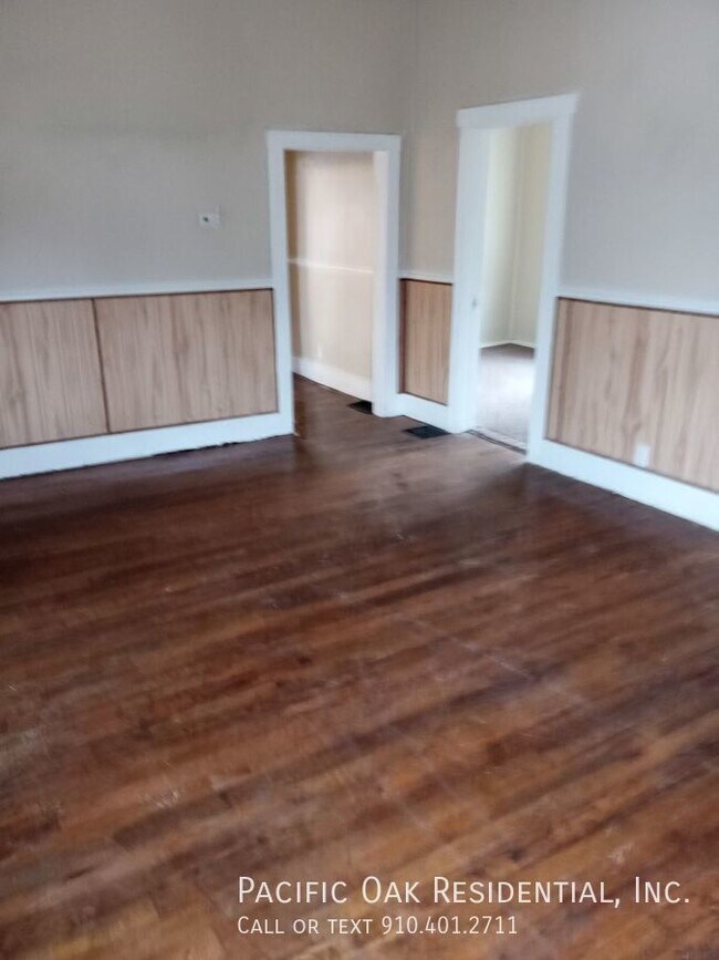 Building Photo - BELOW MARKET RENT!