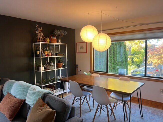 Foto del edificio - 545 NE 100th St