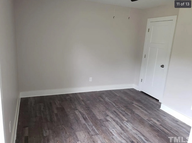 Building Photo - 322 Sandy Run