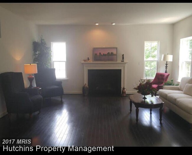 Building Photo - 4 br, 2.5 bath House - 2608 Laurel Bush Road