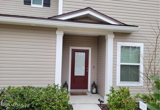Building Photo - 13952 Sterely Ct N