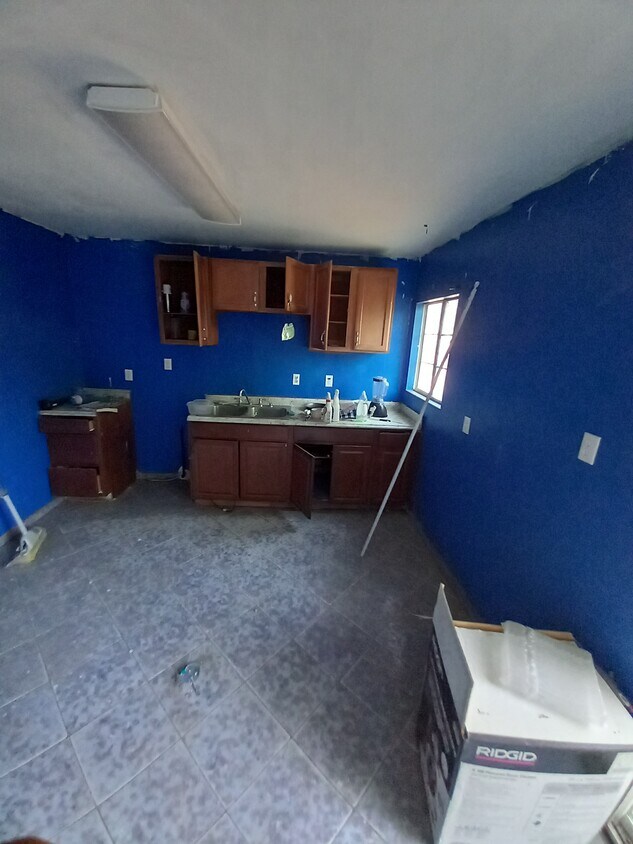 Foto principal - 9746 E Avenue Q4