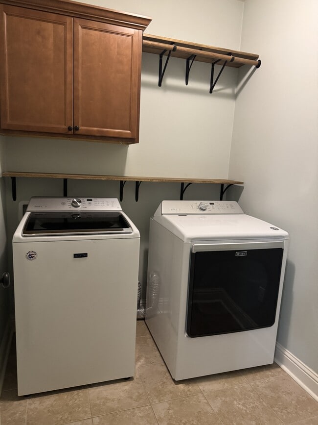 Photo - 23295 Mango Dr House