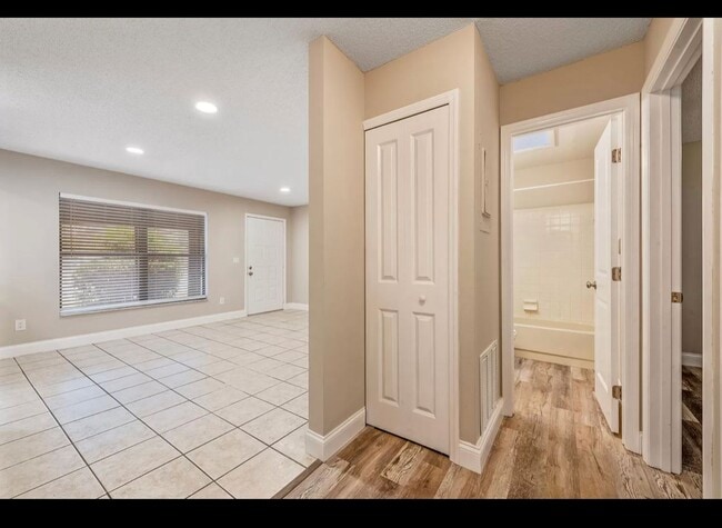 Foto del edificio - 5485 Decatur St