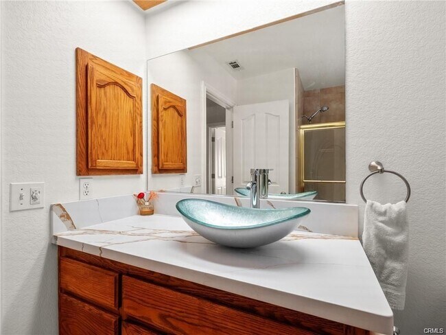 Foto del edificio - 27870 Jasmine Ln