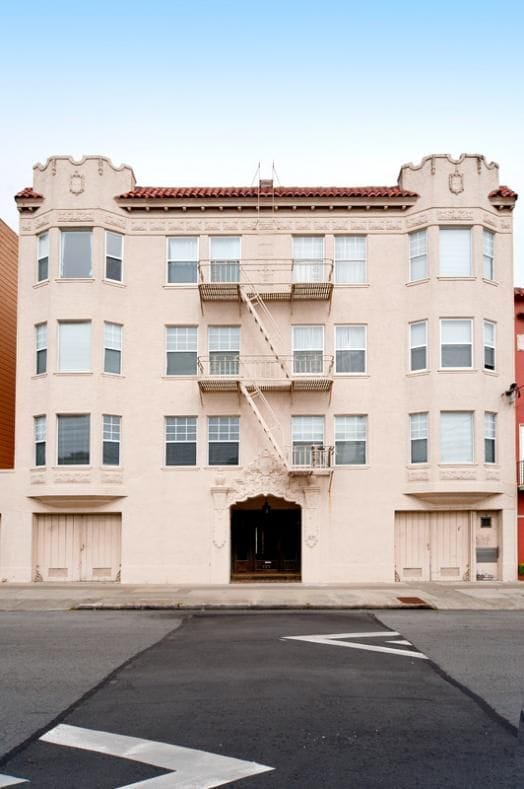 Primary Photo - 120 Parker Ave