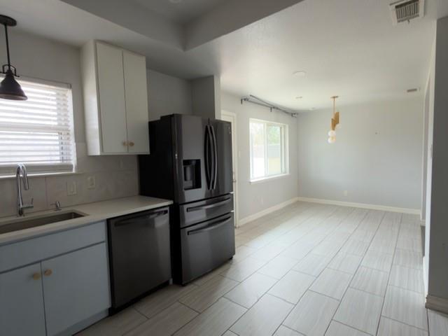 Foto del edificio - 9122 Clearwater Dr