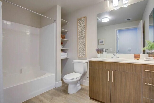 Foto del edificio - 251 Brandon St