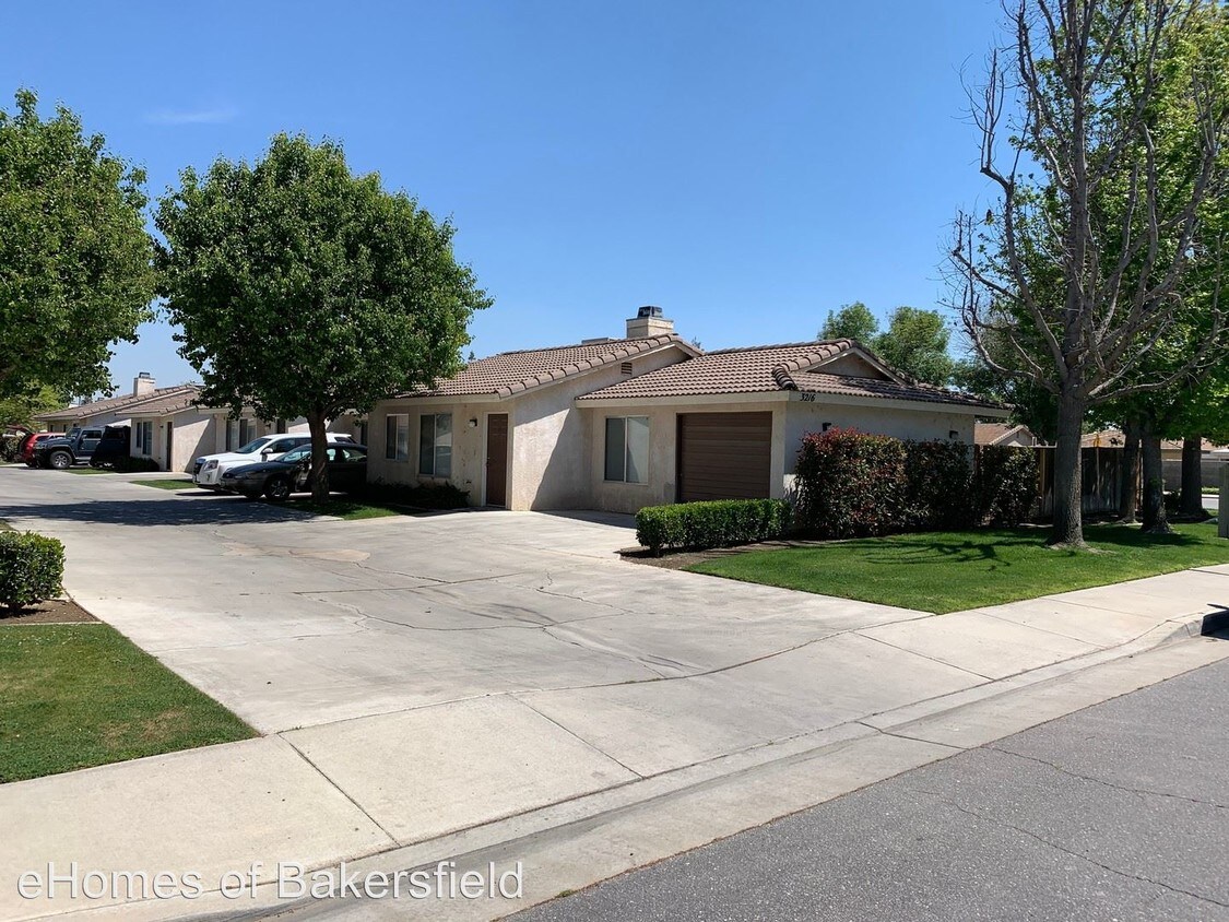 Foto principal - 3216 Brookside Dr