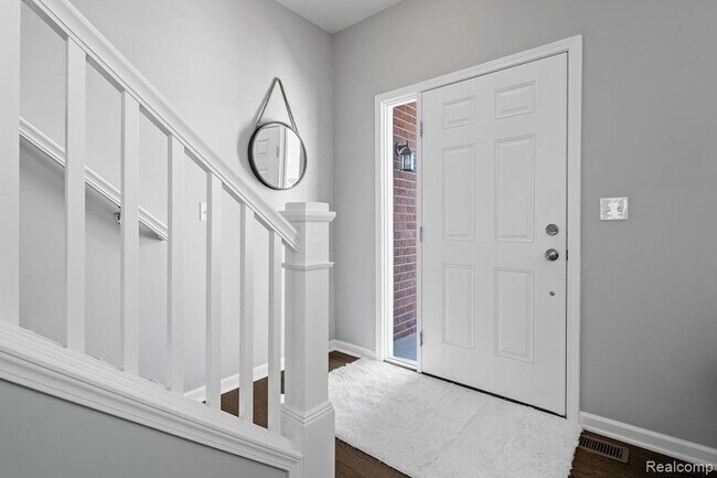 Foto del edificio - 277 Springview St