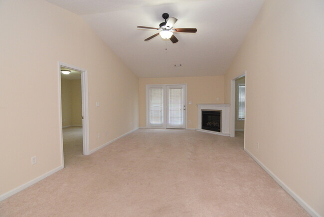 Building Photo - $1475 - 2 Bed/2 Bath house for rent in Wes...