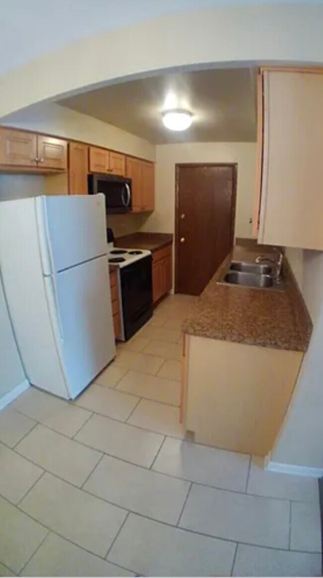 Foto del edificio - 12818 Hill Dr