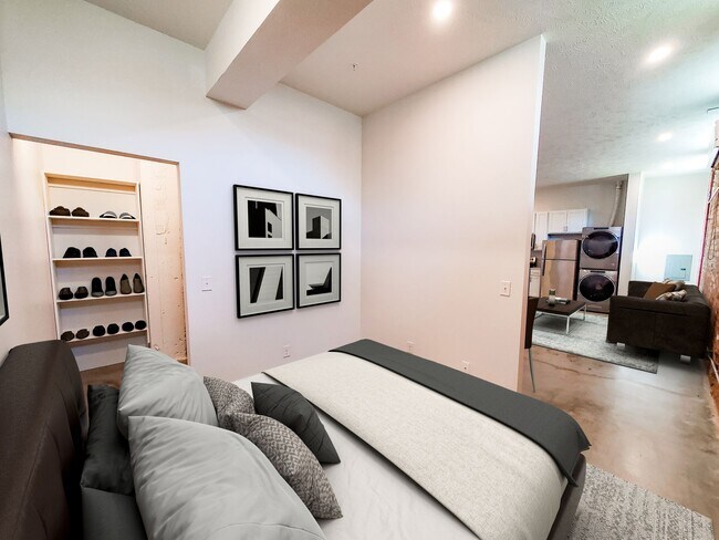 Building Photo - Exposed Brick Studio Apartment at a Great ...