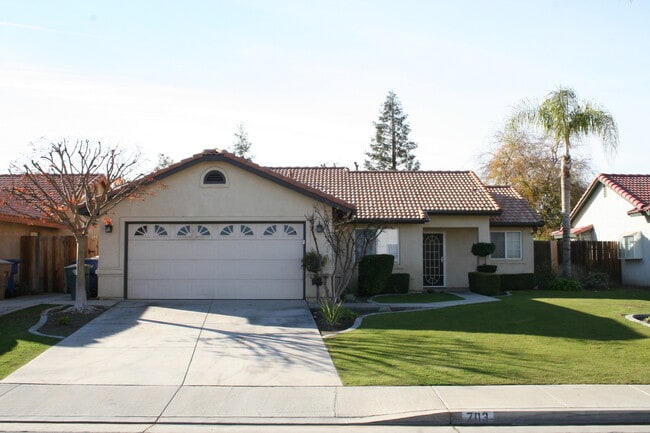 Foto del edificio - 703 Markham Way