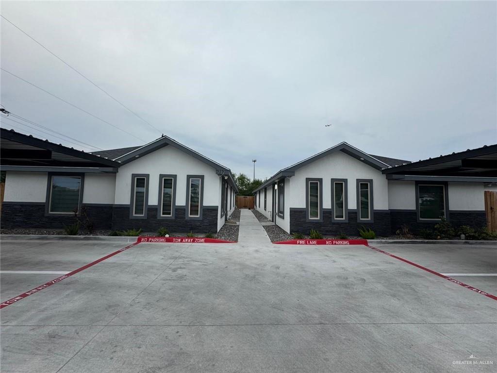 Foto principal - 712 Palmer Rd