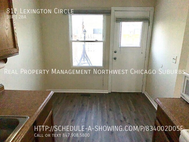 Building Photo - 811 Lexington Circle Hanover Park, IL 60133