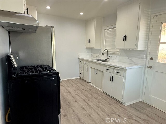 Foto del edificio - 846 E Almond Dr