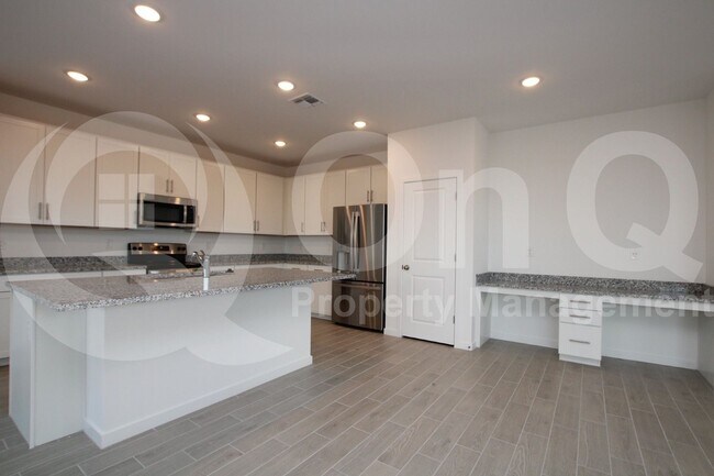 Foto del edificio - 7442 W Nicolet Ave