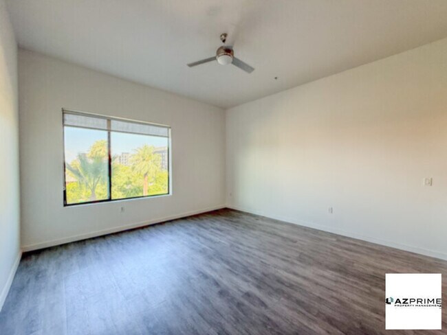 Foto del edificio - Stylish 1/1 Downtown Phoenix Condo!