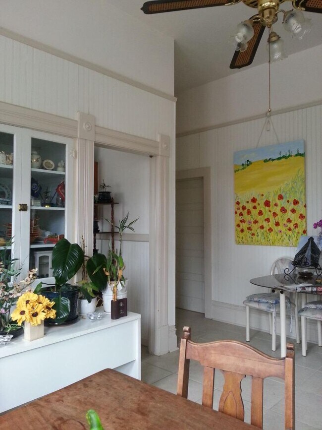 Building Photo - 180 Hawthorne St