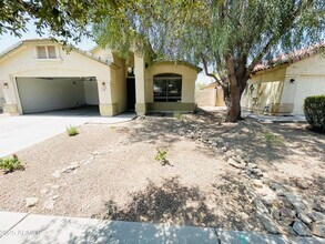 Building Photo - 542 N 169th Ave