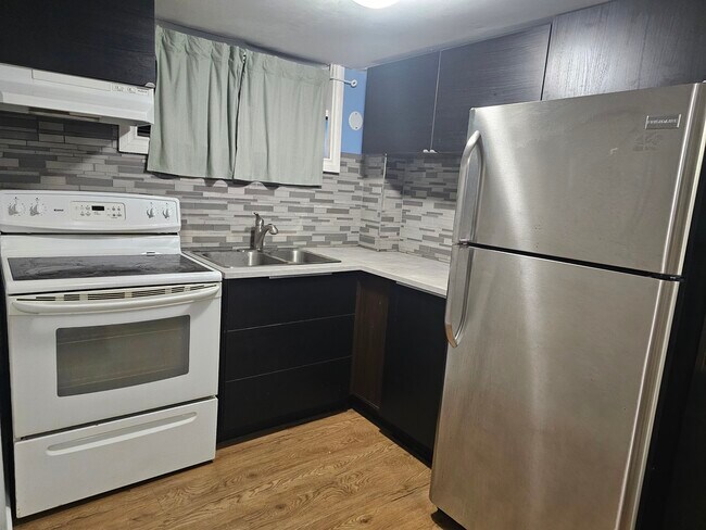 Kitchen - 3 Botany Hill Rd