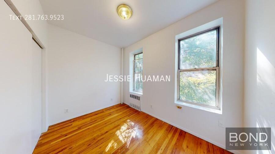 Foto del edificio - 28 King St