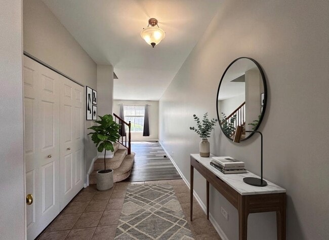 Building Photo - 2266 Pembridge Dr