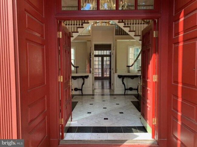 Foto del edificio - 1124 Savile Ln