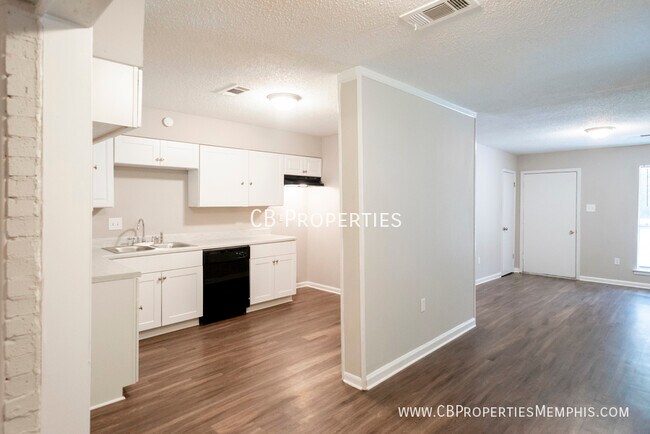 Building Photo - 4324 E Proctor Dr