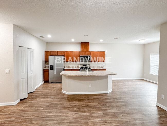 Building Photo - 95150 Gladiolus Pl