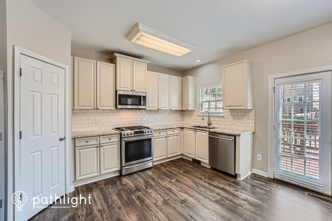 Building Photo - 207 Reserve Crossing, Canton, GA, 30115
