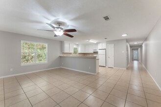 Building Photo - 622 Foster St