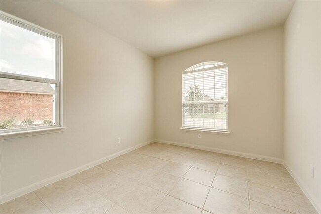 Foto del edificio - 9425 Bald Cypress St