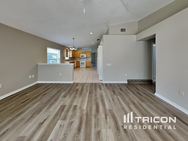 Building Photo - 4220 Mast Ct