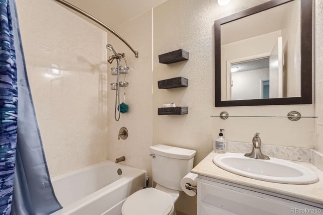 Photo - 13010 Lowell Ct House