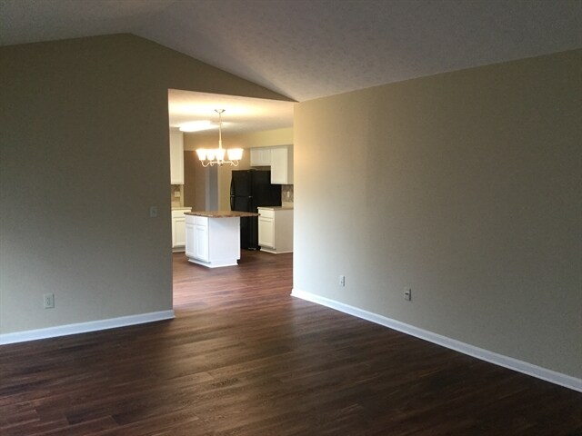 Building Photo - 3679 Shorewood Drive