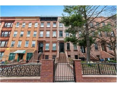 Foto principal - Caroll Gardens Brownstones