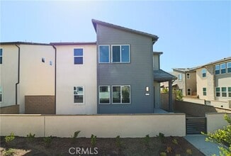 Building Photo - 273 Shoveler