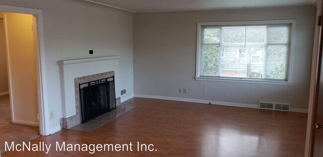 Building Photo - 1611 N Madison St