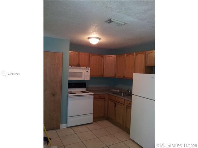Foto del edificio - 5410 NW 25th St