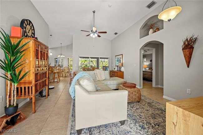 Foto del edificio - 1831 SE Van Loon Terrace