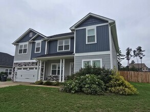 Building Photo - 132 Western pine Wy