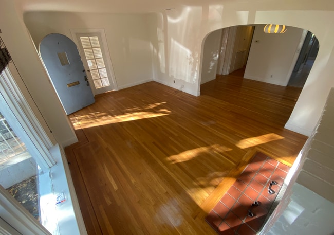Foto del edificio - 4533 D St
