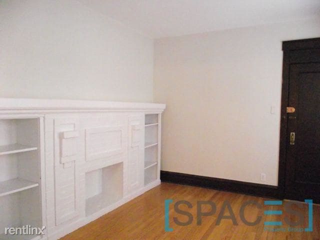 Building Photo - 4111 N Ashland Ave